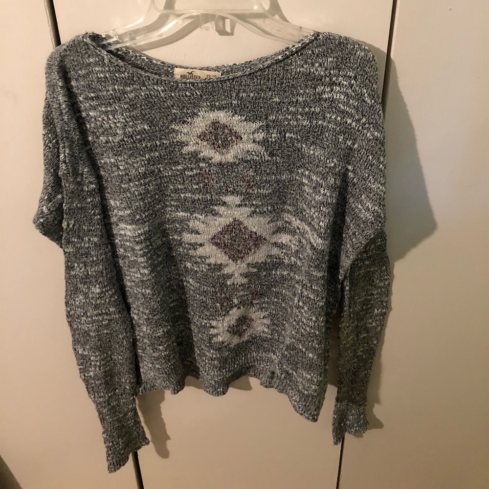 Hollister sweater in gray